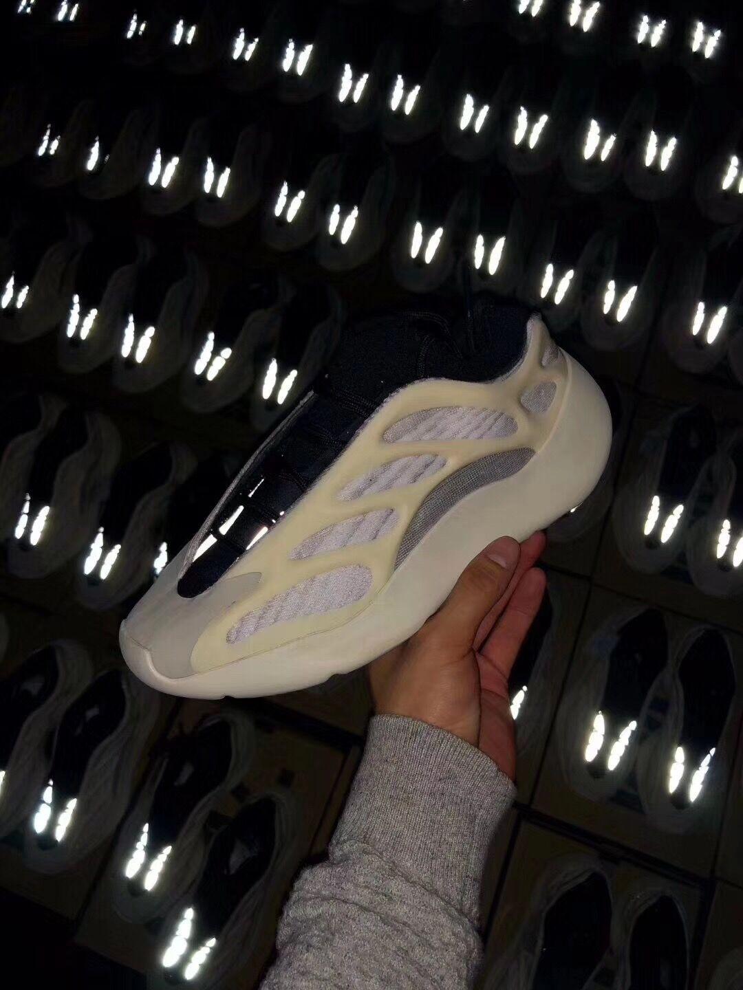 Pk God exclusive yeezy 700 V3 Azael retail materials ready to ship